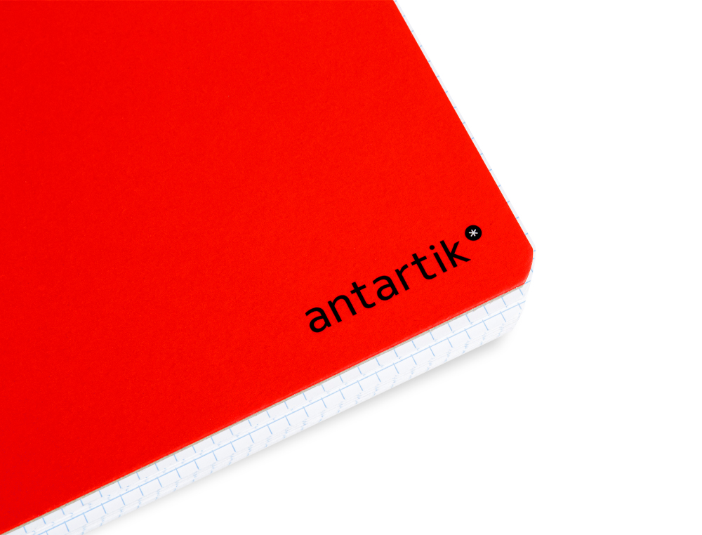 ANTARTIK - Cuaderno espiral liderpapel A4 tapa dura 80h 100gr cuadro 4mm con margen color rojo (Ref. KB14)