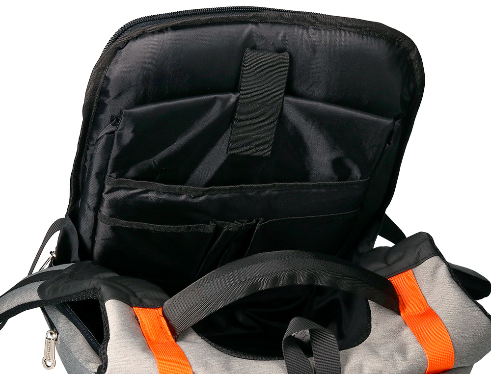 Q-CONNECT - Mochila para portatil 18\" negra / gris poliester impermeable 460x170x310 mm (Ref. KF17990)