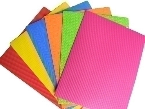 OLEF - GOMA EVA TEXTURIZADA HOJA 40x60 cm BOLSA de 12 surtido 