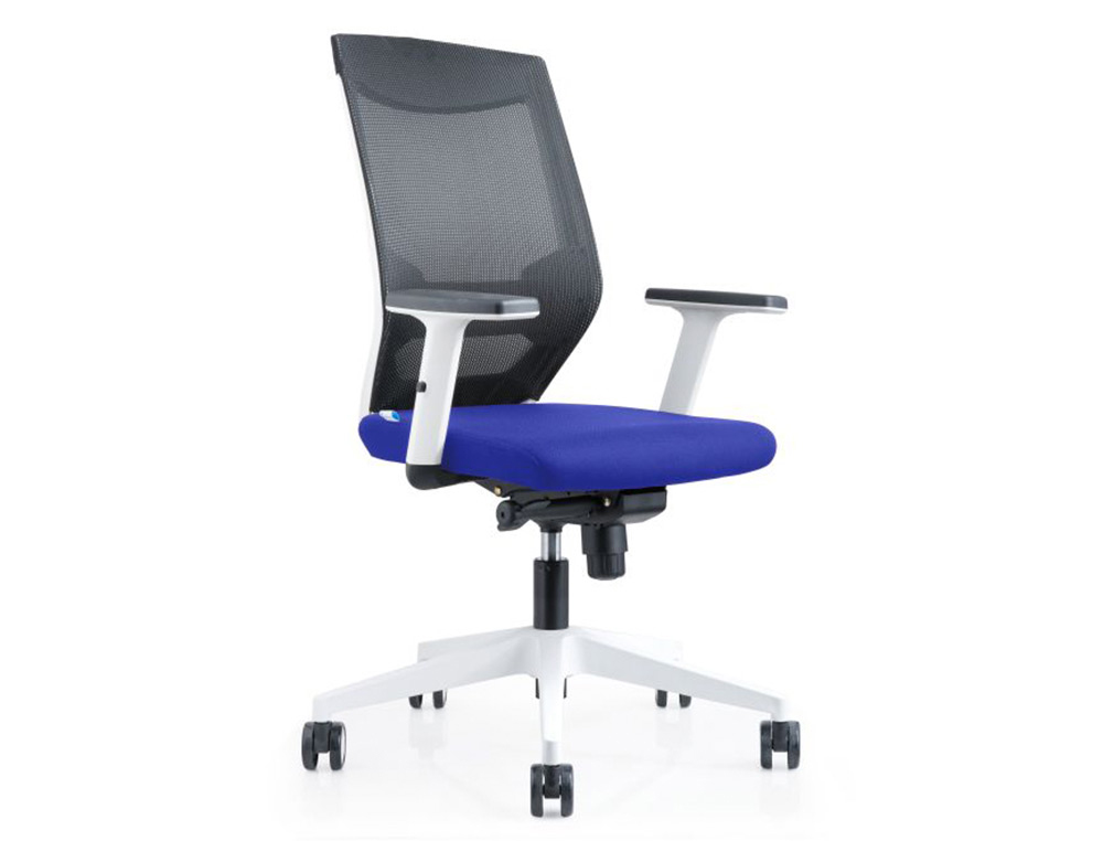 ROCADA - Silla de oficina con brazos regulables y respaldo malla negro tapizada en tela ignifuga azul color blanco (Ref. 908W-3)
