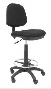 PIQUERAS Y CRESPO - TABURETE ISSO ERGOMICO MECANISMO DE CONTACTO PERMANENTE REGULABLE EN ALTURA Y ARO REPOSAPIES ASIENTO Y RESPALDO TAPIZADOS ARAN NEGRO (Ref.T12CLARAN840)