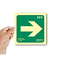 ARCHIVO 2000 - Pictograma flecha derecha pvc verde luminiscente 224x224 mm (Ref. 6170-10HD VE)